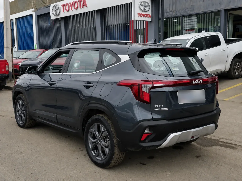 Kia Seltos Ex Ivt 1.5 Aut año 2026