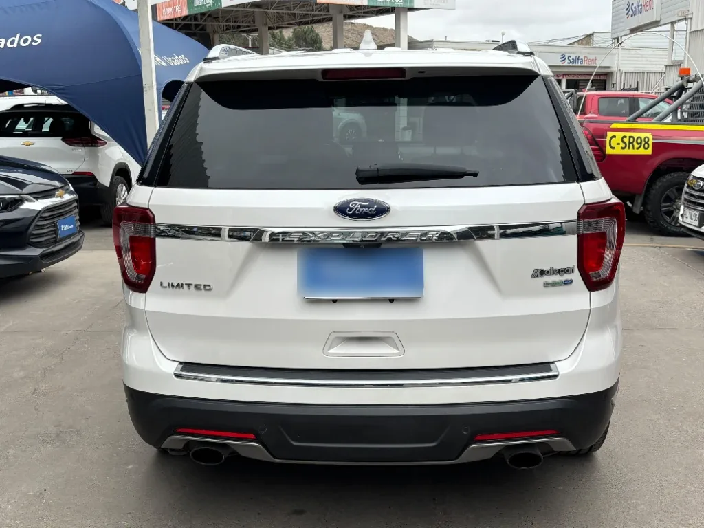 Ford Explorer 2.3 Limited At 4x4 año 2019