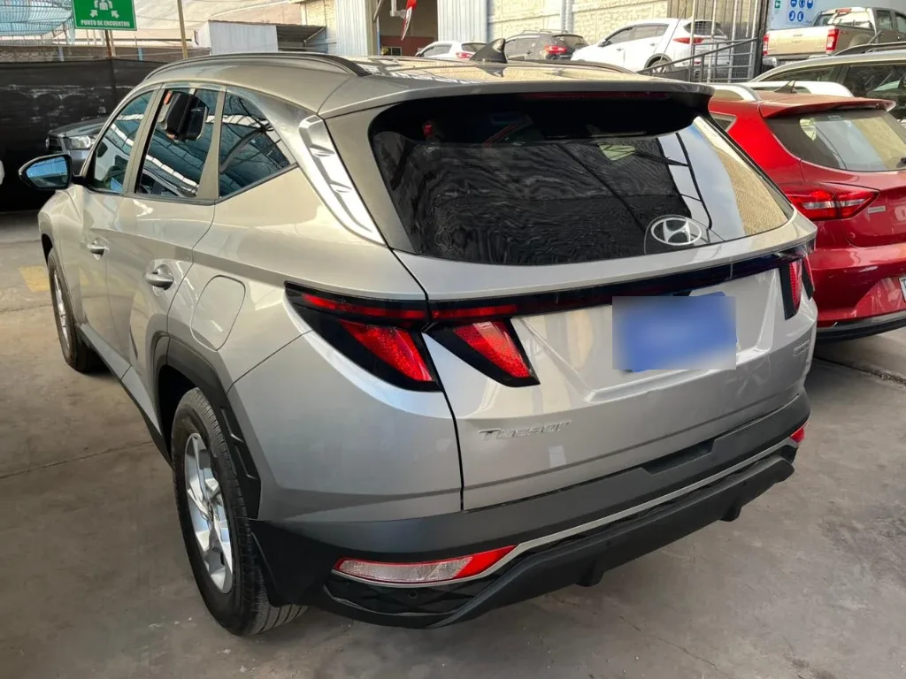 Hyundai Tucson 2.0 Nx4 Plus 4x2 At 5p año 2023