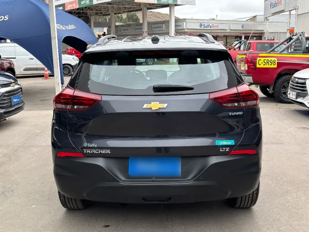 Chevrolet Tracker 1.2t Ltz R 4x2 At 5p año 2025