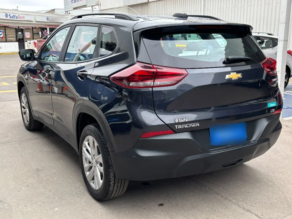 Chevrolet Tracker 1.2t Ltz R 4x2 At 5p año 2025