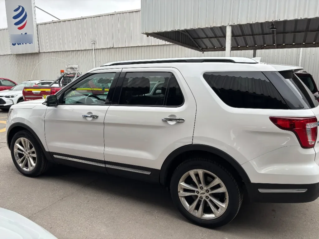 Ford Explorer 2.3 Limited At 4x4 año 2019