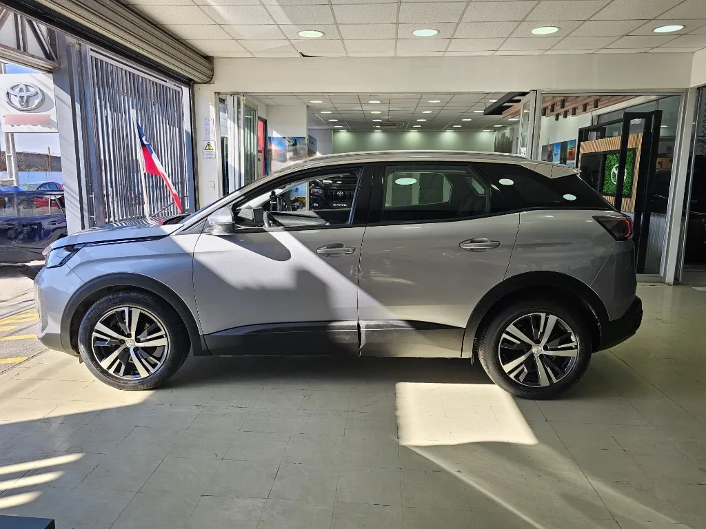 Peugeot 3008 1.5 Active Bluehdi 130 Mt Diesel año 2022