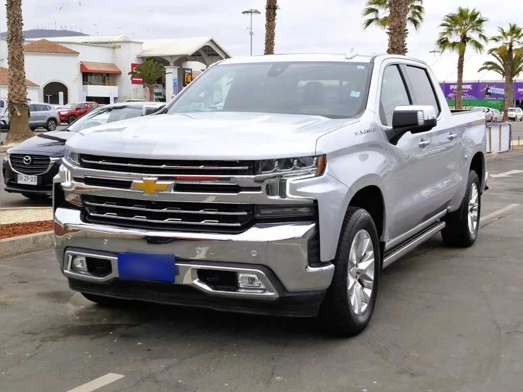 Chevrolet Silverado Dcab 4x4 Sohc 5.3 Aut año 2022