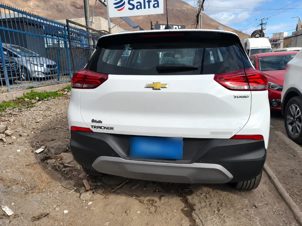 Chevrolet Tracker 1.2t Premier At S (c) año 2025