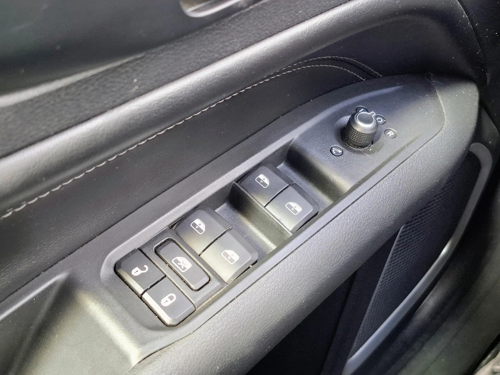 Jeep Compass 1.3 Longitude 4x2 At 5p año 2023