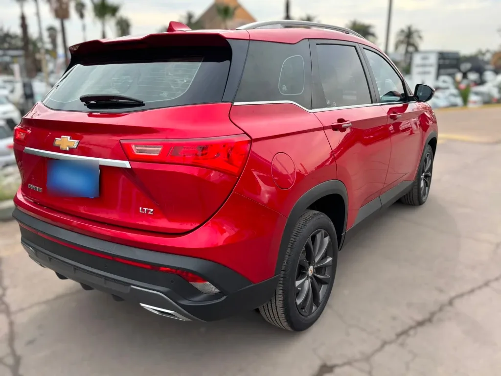 Chevrolet Captiva 1.5t Ltz Fwd Cvt At 5p año 2022