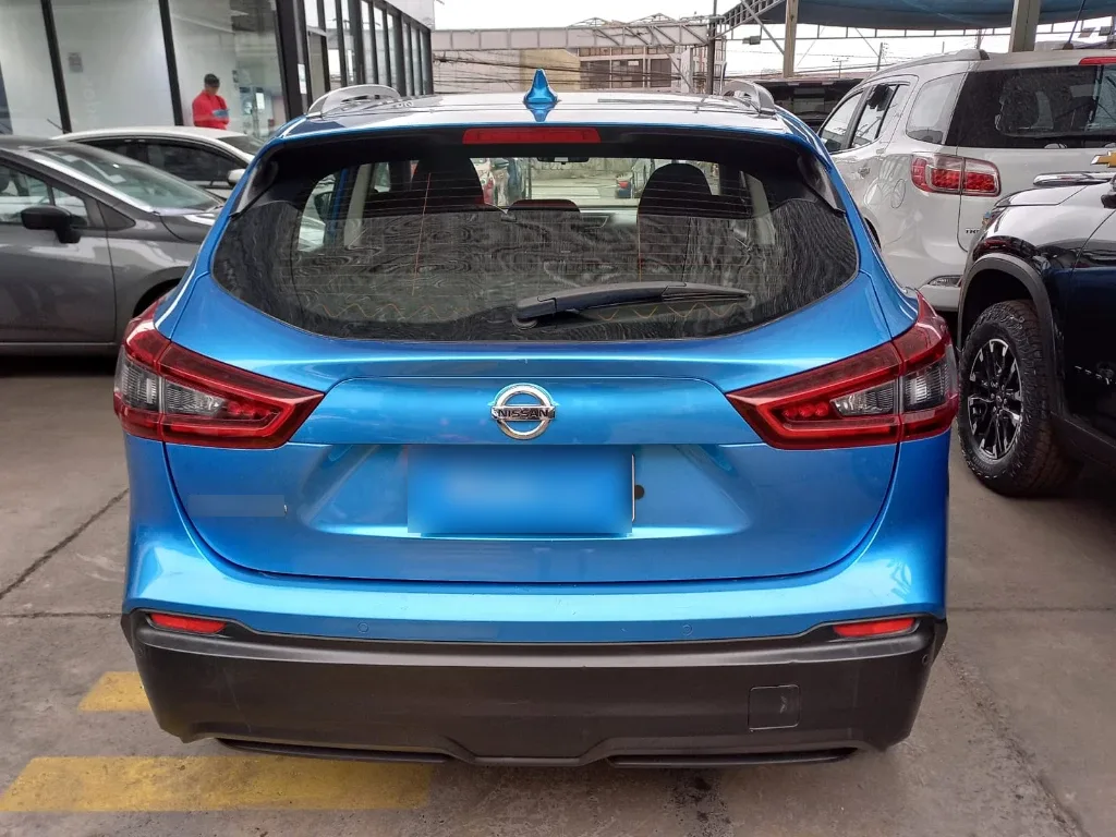 Nissan Qashqai 2.0 Sense Multimedia 4x2 Mt 5p año 2021