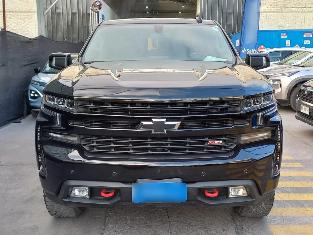 Chevrolet Silverado 5.3 Lt Trailboss Z71 4x4 At 4p año 2022