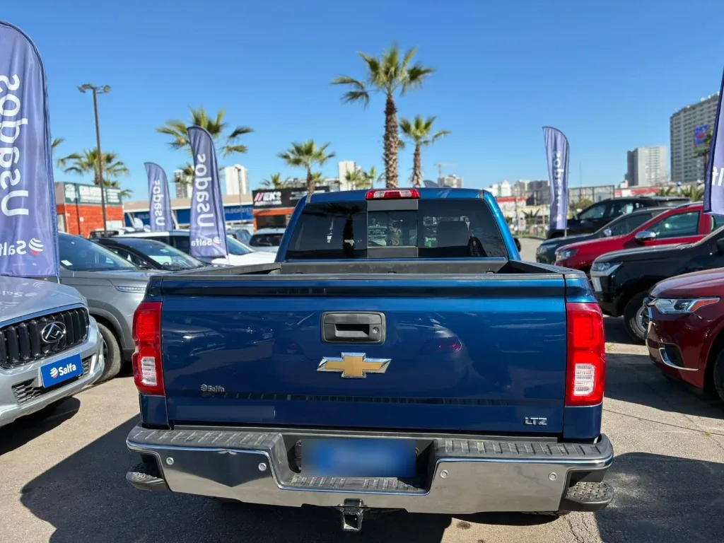 Chevrolet Silverado 5.3 Ltz 4wd Cc Dob Cab At 4p año 2019