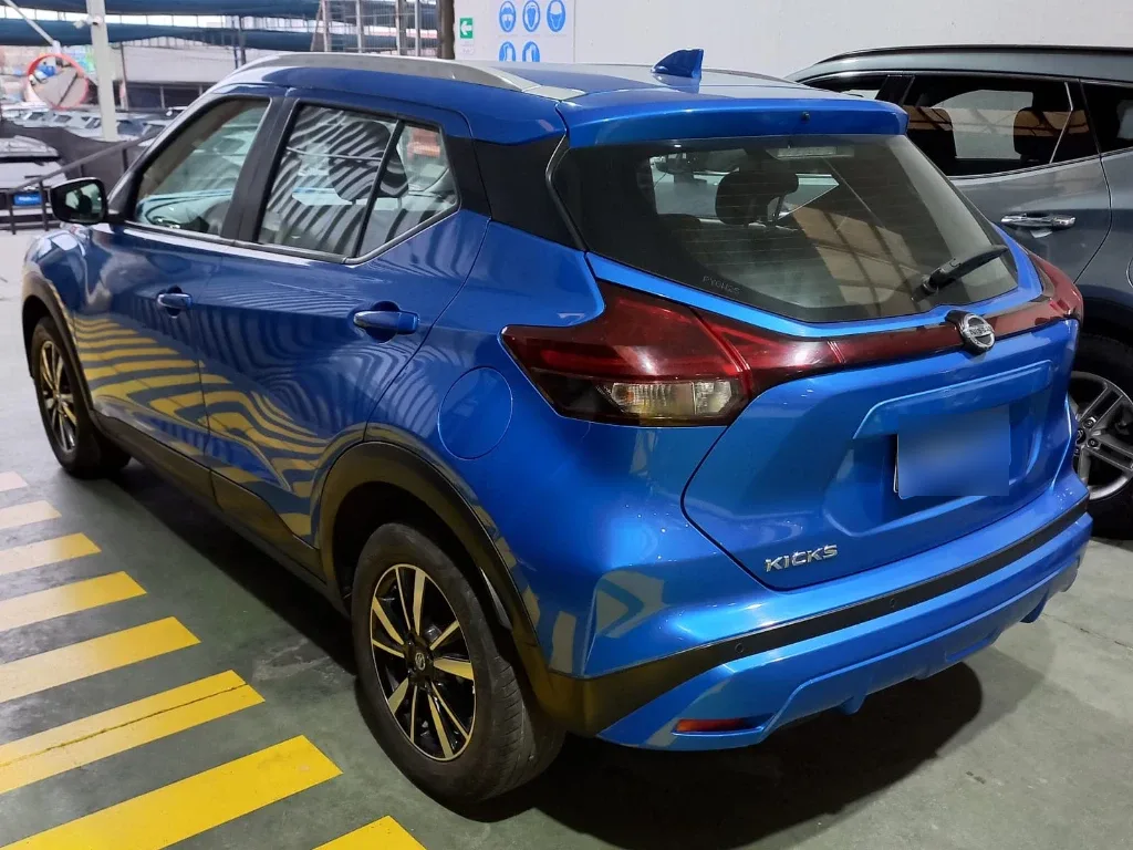 Nissan Kicks 1.6 Sense 4x2 Mt 5p año 2021