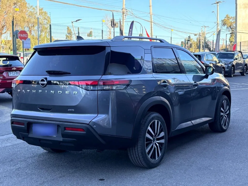 Nissan Pathfinder 3.5 Exclusive 4wd Cvt At 5p año 2024