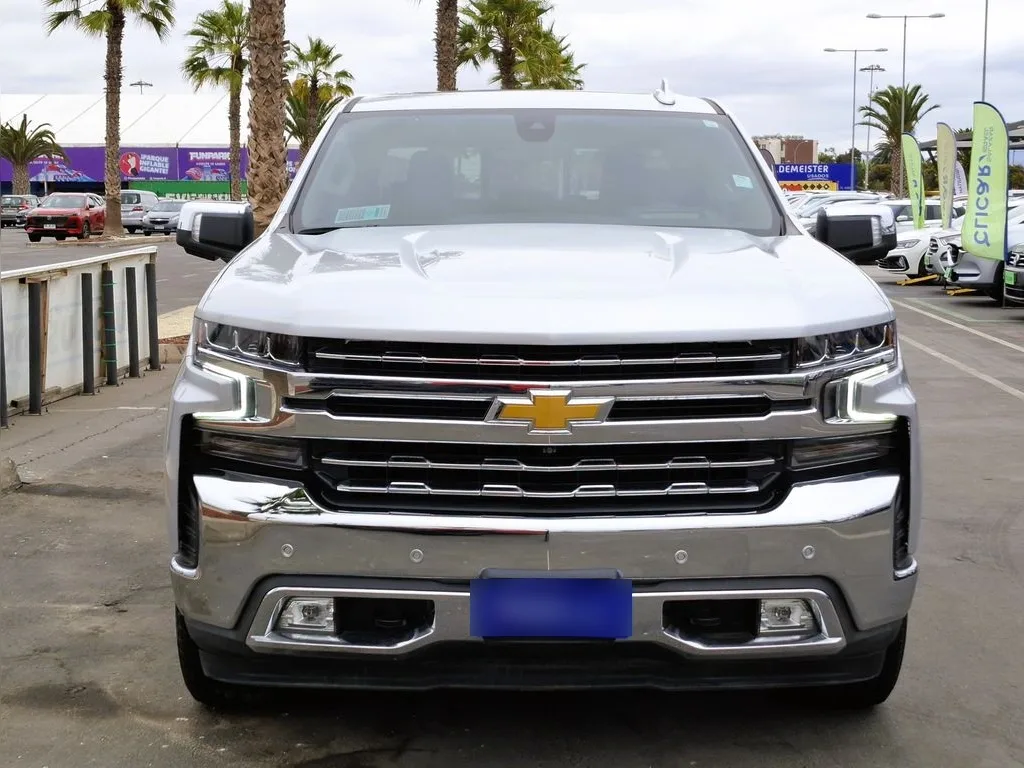 Chevrolet Silverado Dcab 4x4 Sohc 5.3 Aut año 2022
