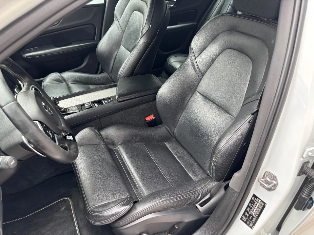 Volvo S60 2.0 T4 R-Design At año 2020