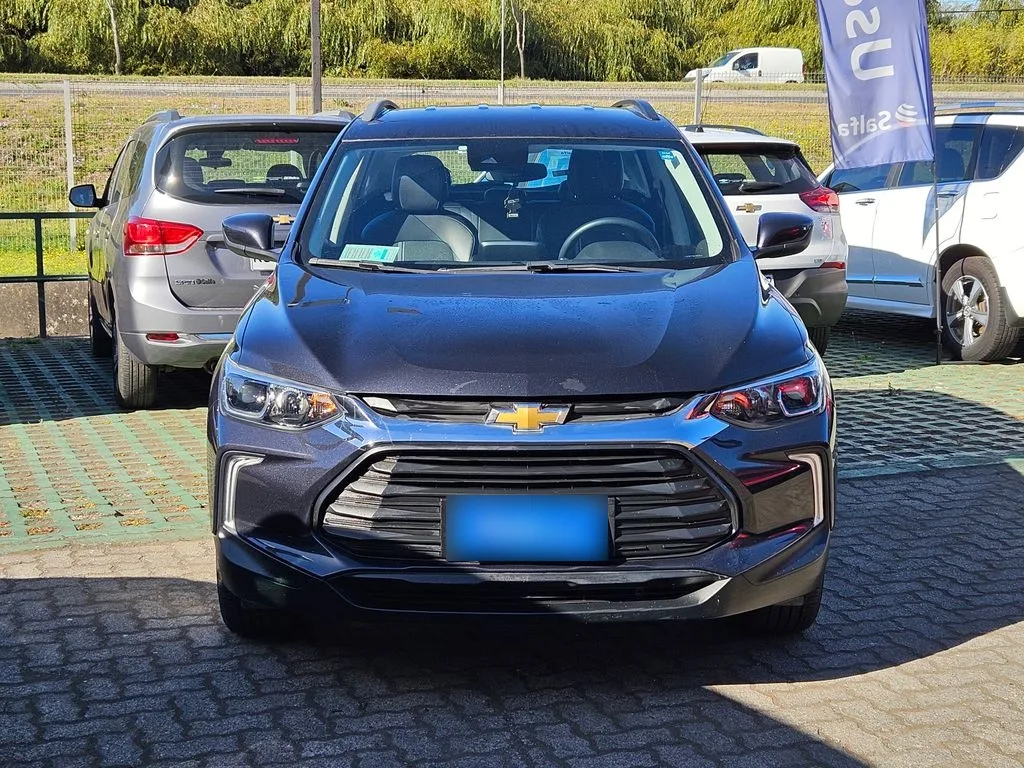 Chevrolet Tracker 1.2t Ltz R 4x2 At 5p año 2025