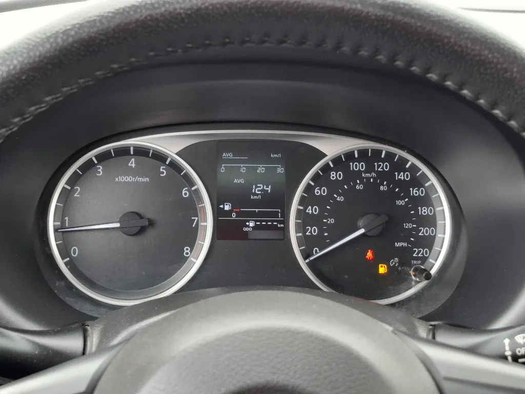 Nissan Kicks 1.6 Sense 4x2 Mt 5p año 2021
