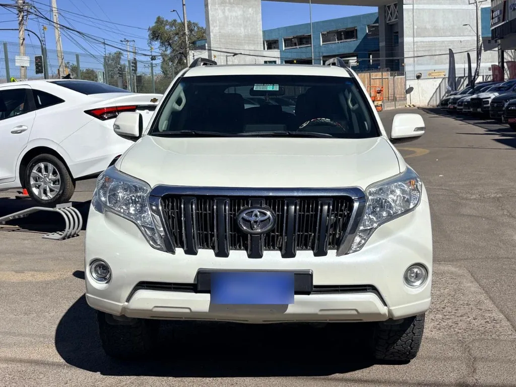 Toyota Land Cruiser Prado 2.7 Limited 4x4 At 3p año 2017