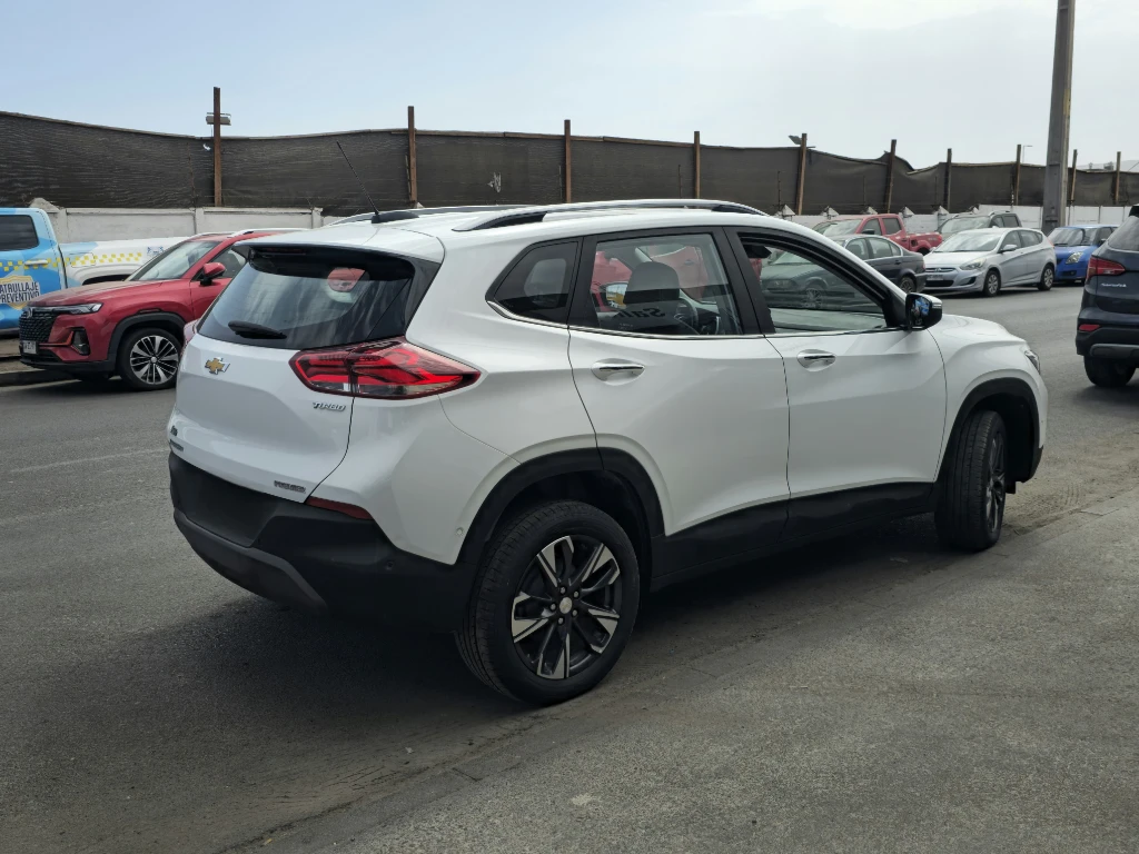 Chevrolet Tracker 1.2t Premier At S año 2025