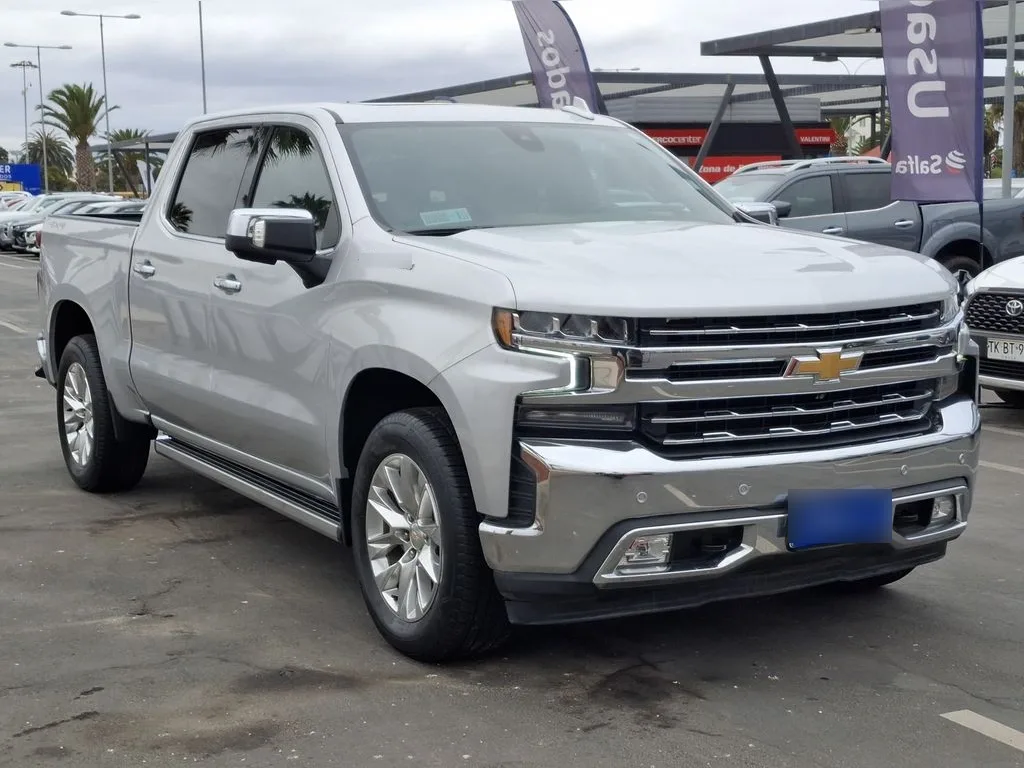 Chevrolet Silverado Dcab 4x4 Sohc 5.3 Aut año 2022