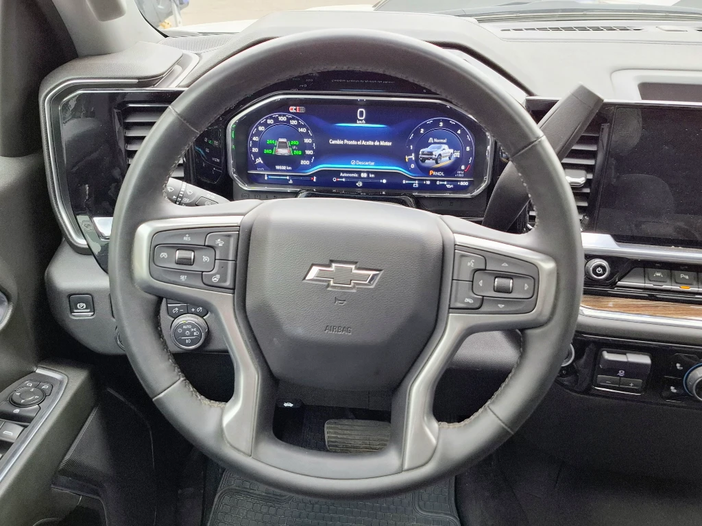 Chevrolet Silverado At10 4x4 5.3 Aut (c) año 2025