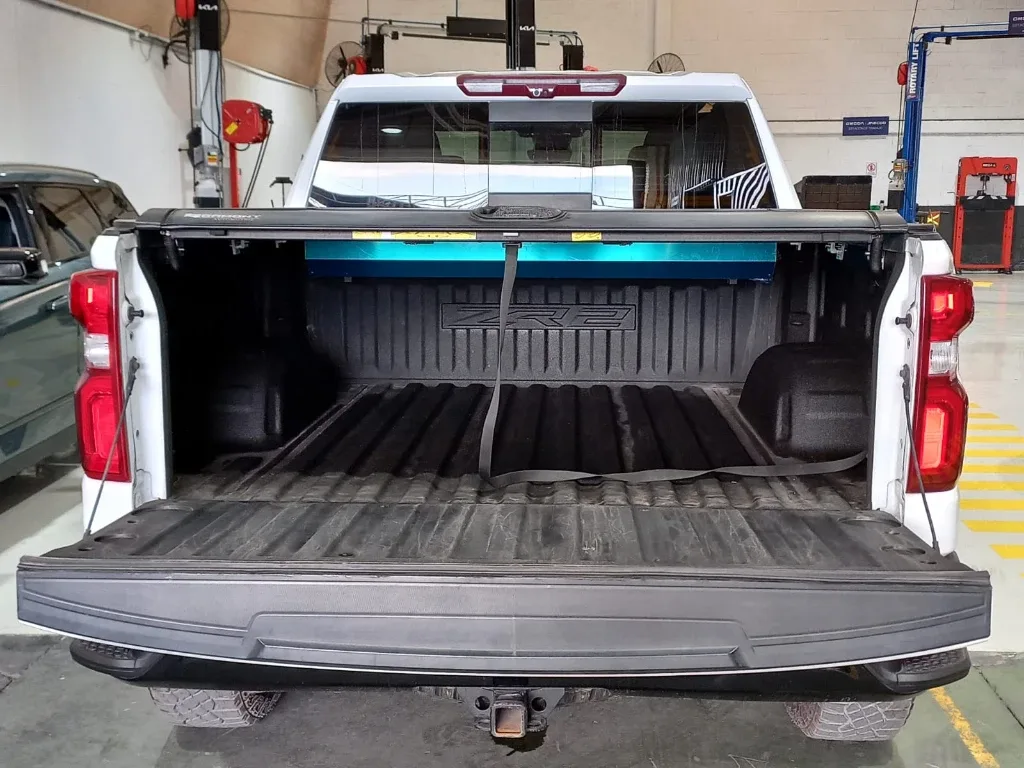 Chevrolet Silverado 6.2 Zr2 4x4 At 4p año 2023