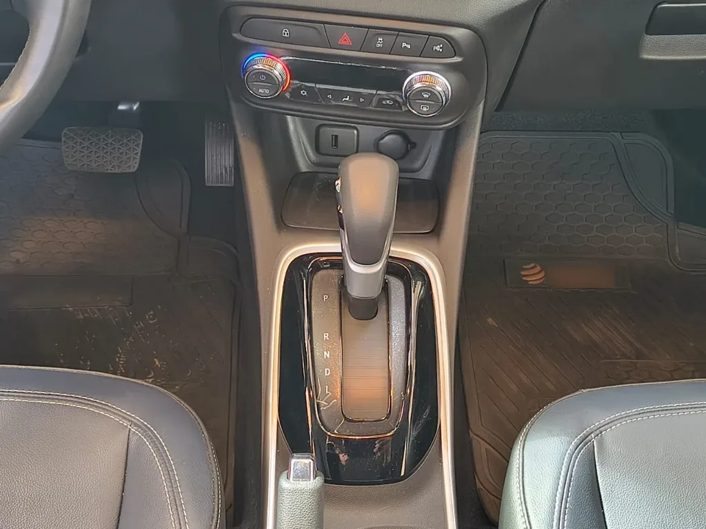 Chevrolet Tracker 1.2t Premier At S año 2025