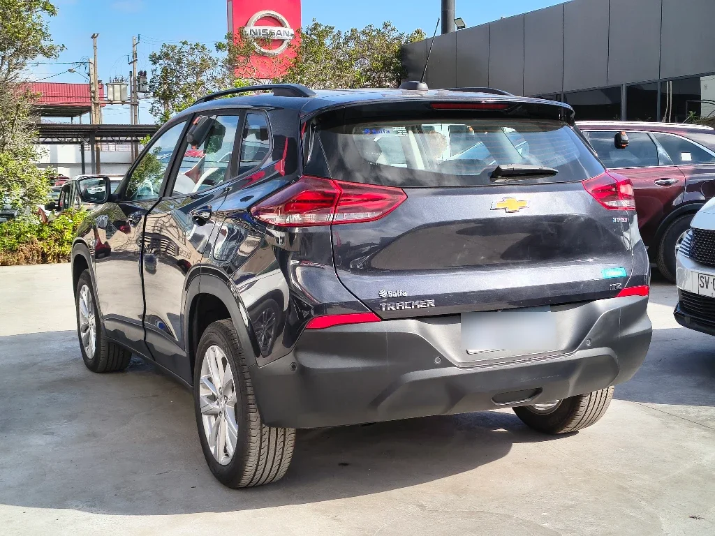 Chevrolet Tracker 1.2t Ltz R 4x2 At 5p año 2025