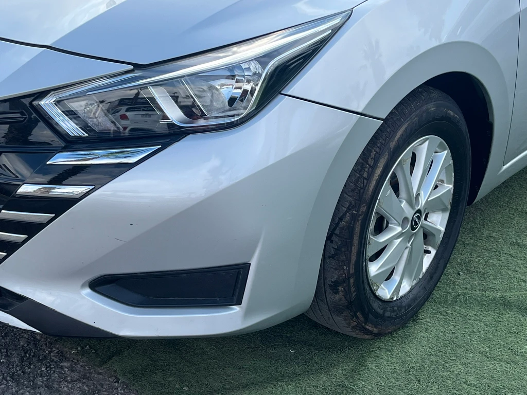 Nissan Versa 1.6 Sense 4x2 Mt 4p año 2025
