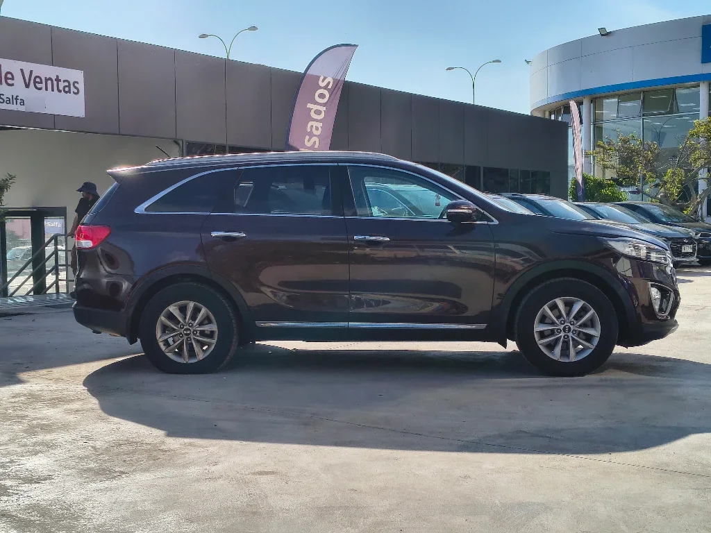 Kia Sorento 2.4 Ex 4wd Full 6at 5p año 2017