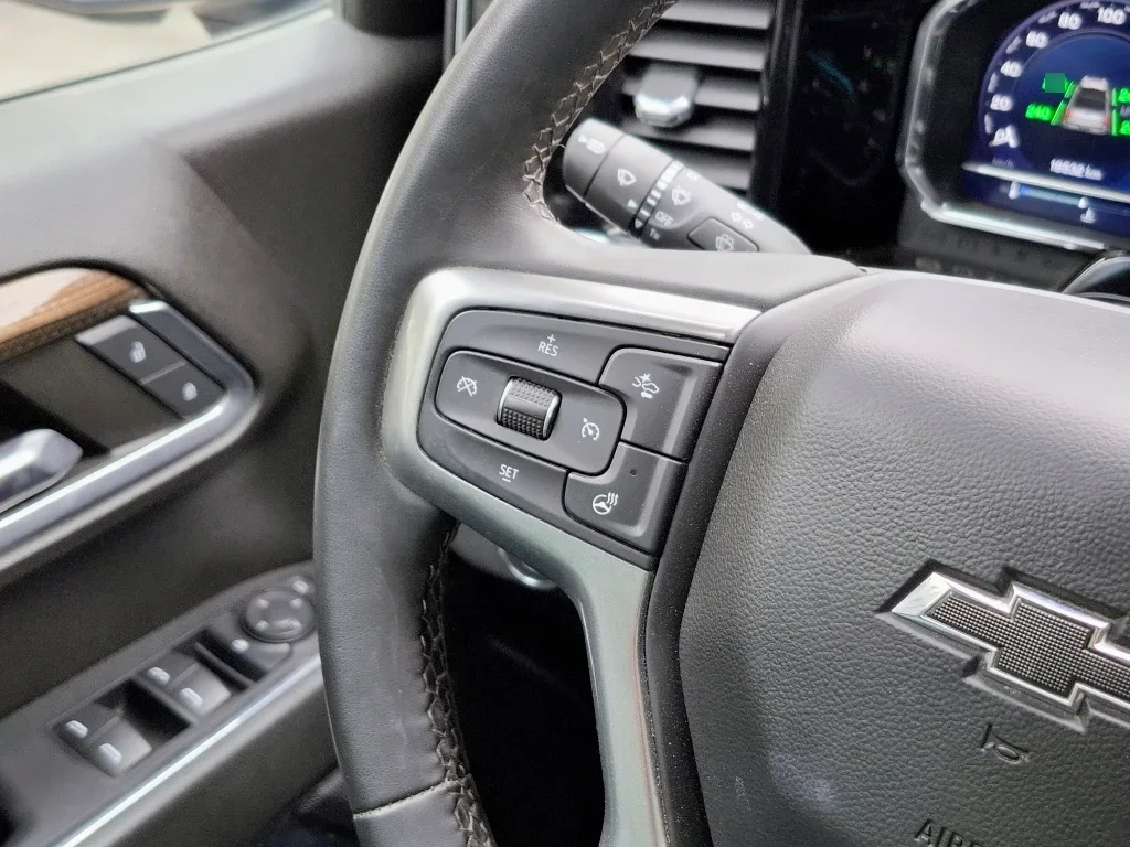 Chevrolet Silverado At10 4x4 5.3 Aut (c) año 2025