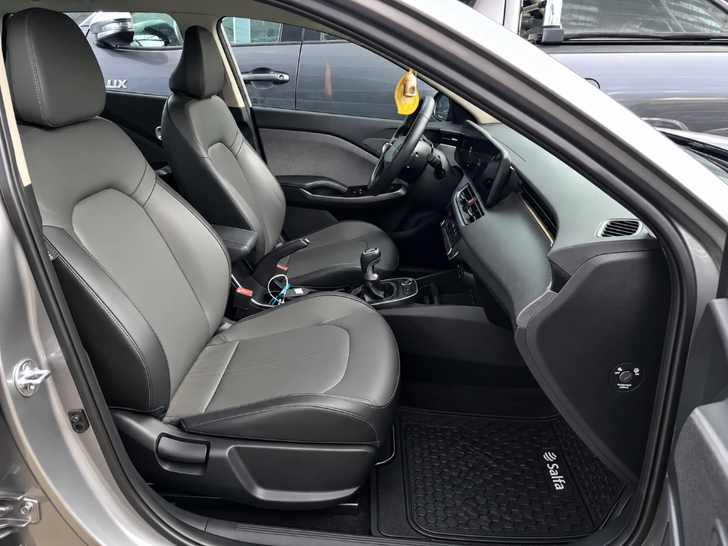 Kia K3 Cross Ex 16l 6mt Full año 2025