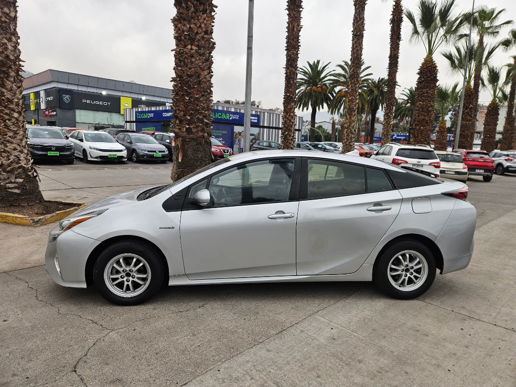 Toyota Prius 1.8 Cvt At 5p año 2018
