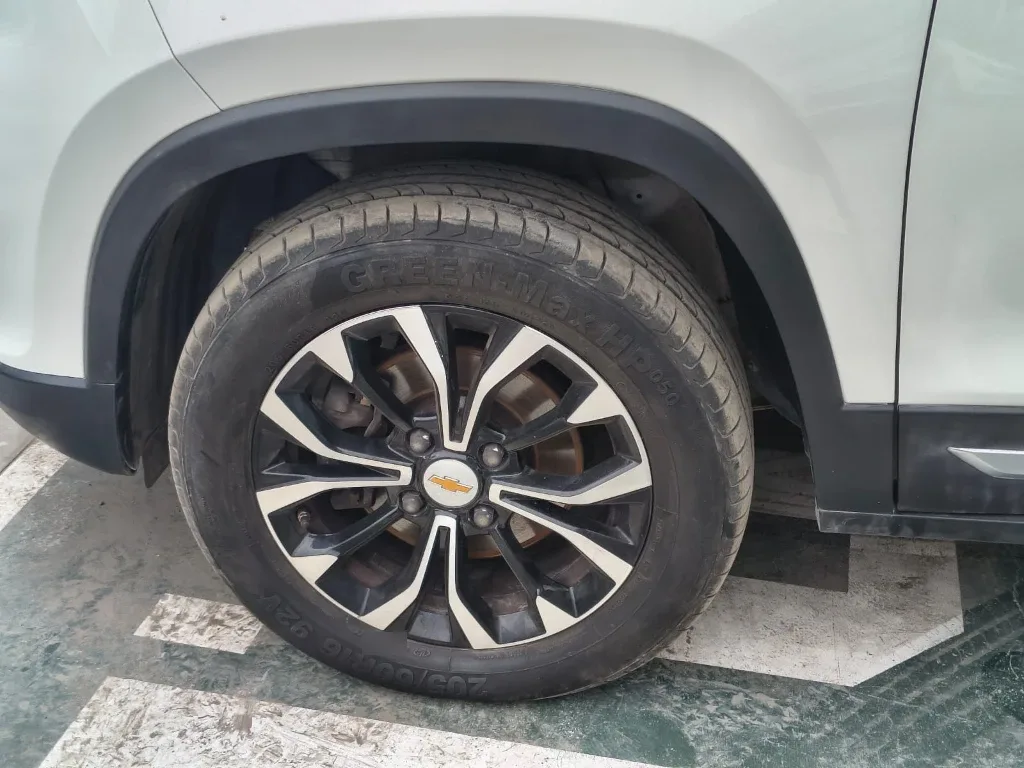 Chevrolet Groove 1.5 Premier 4x2 Mt 5p año 2021