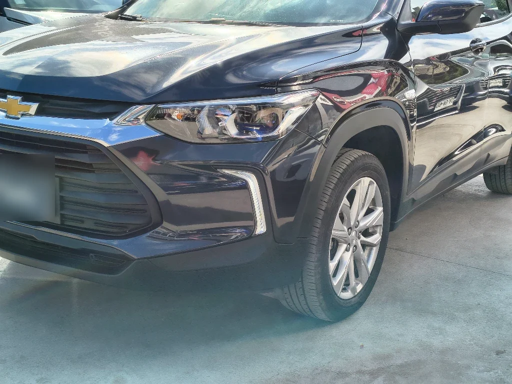 Chevrolet Tracker 1.2t Ltz R 4x2 At 5p año 2025
