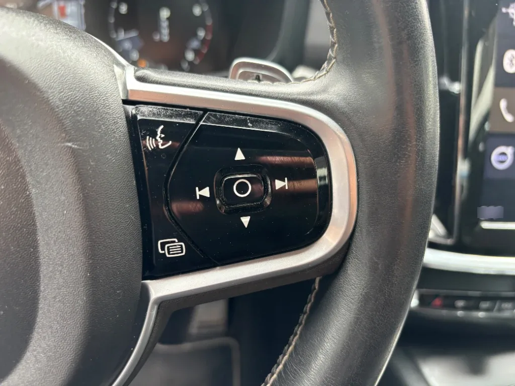 Volvo S60 2.0 T4 R-Design At año 2020
