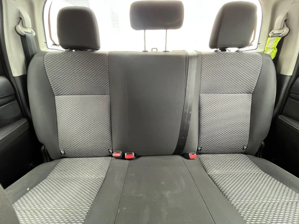 Toyota Hilux Dc 4x4 2.4 D Dx Mt año 2024