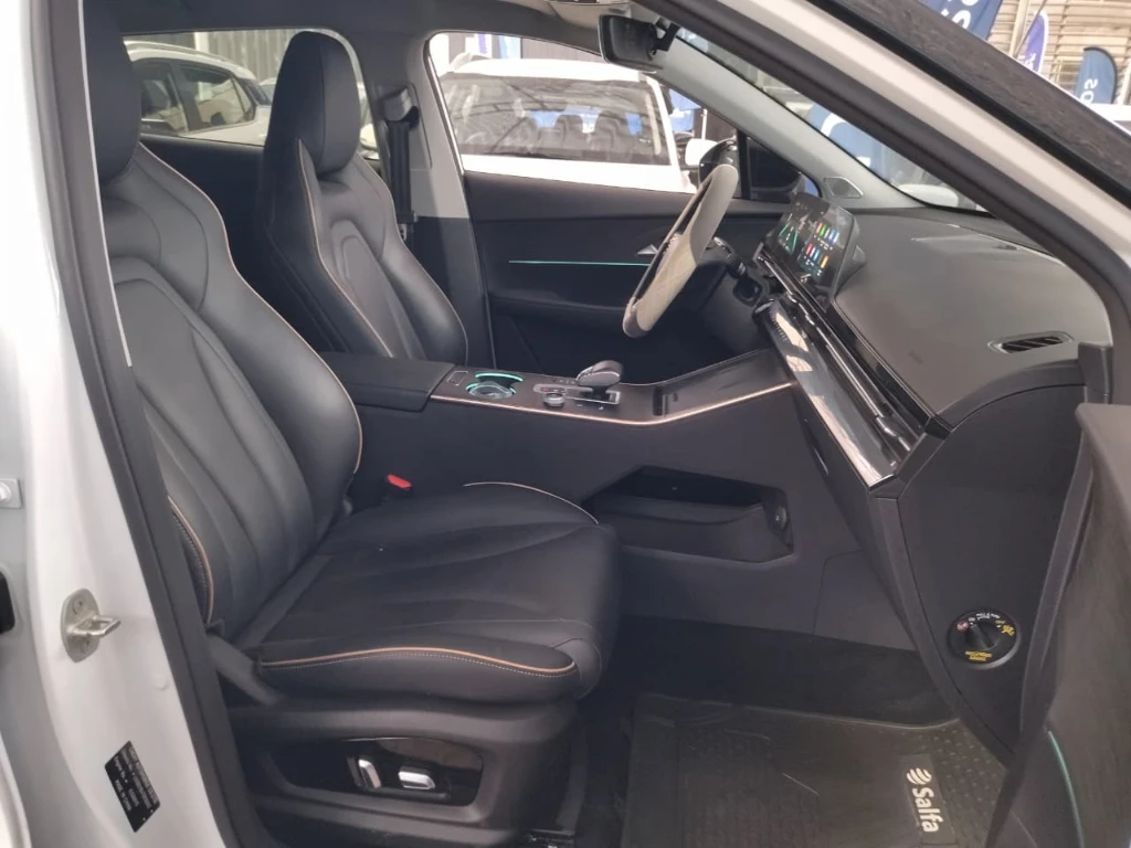 Omoda C5 1.6t Prestige 4x2 Dct At 5p año 2026
