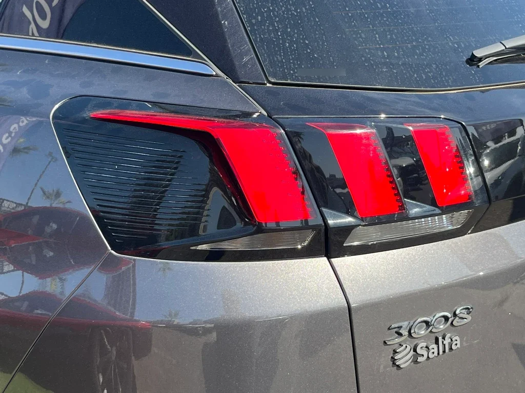 Peugeot 3008 2.0 Gt Bluehdi 4x2 180 Eat8 5p año 2020