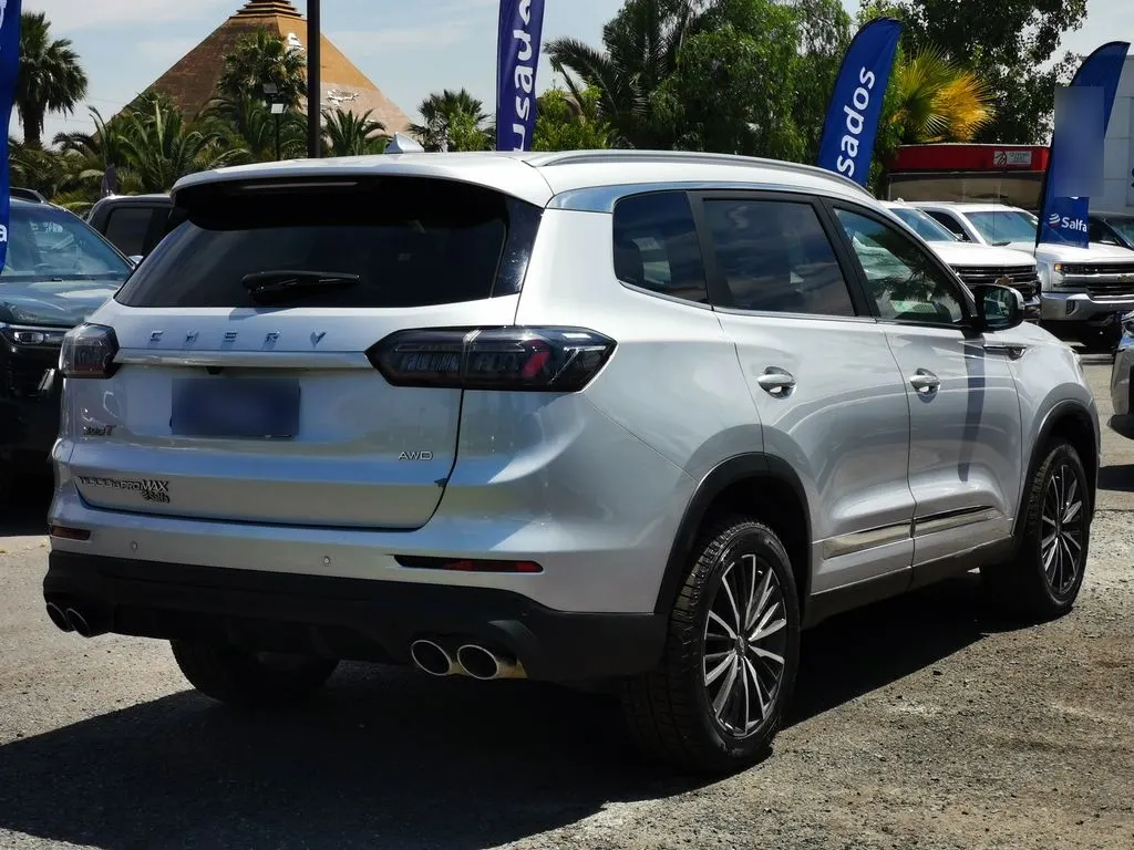 Chery Tiggo 8 Pro 2.0 Tgdi Glx Pro Max Awd At 5p año 2024