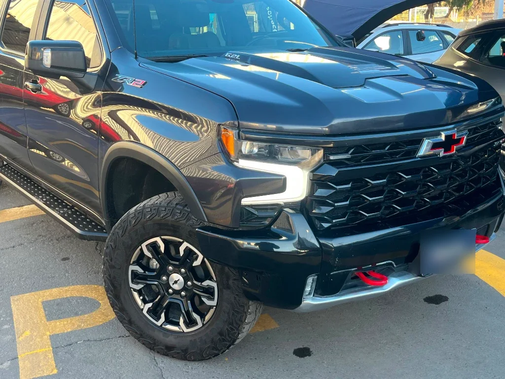 Chevrolet Silverado 6.2 Zr2 4x4 At 4p año 2024