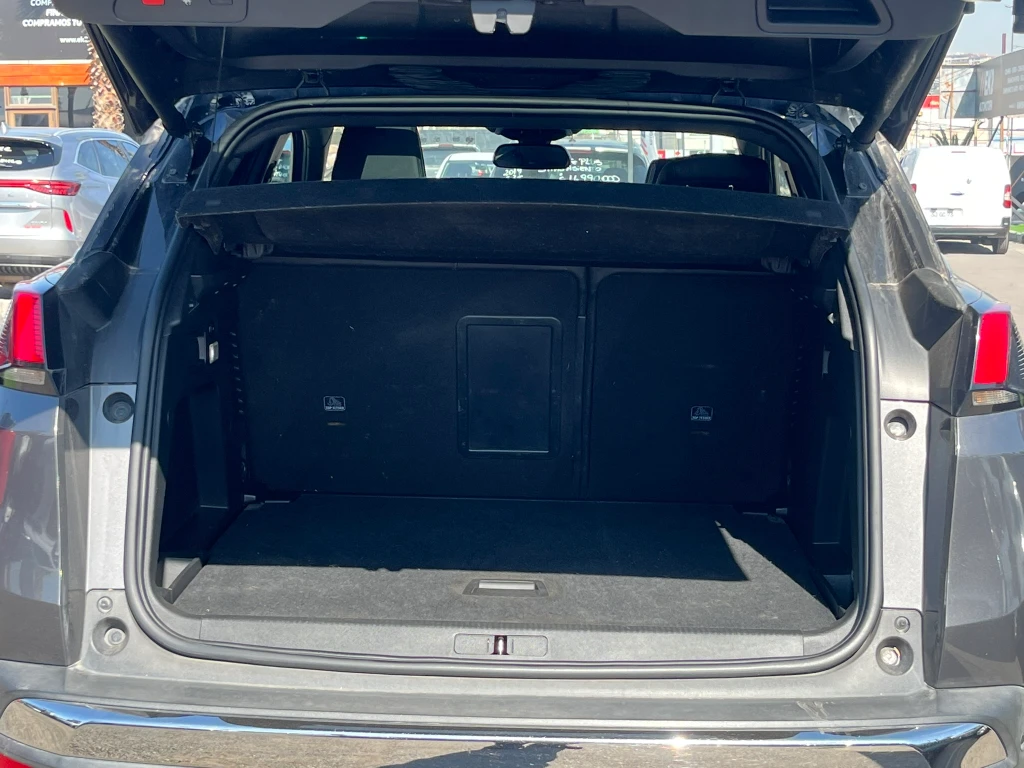 Peugeot 3008 2.0 Gt Bluehdi 4x2 180 Eat8 5p año 2020