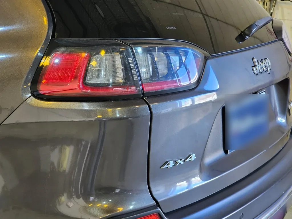 Jeep Cherokee 3.2 Limited 4x4 At 5p año 2019