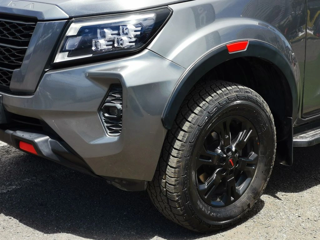 Nissan Navara 2.3d Pro4x Diesel 4x4 Dob.cab. At 4p año 2022