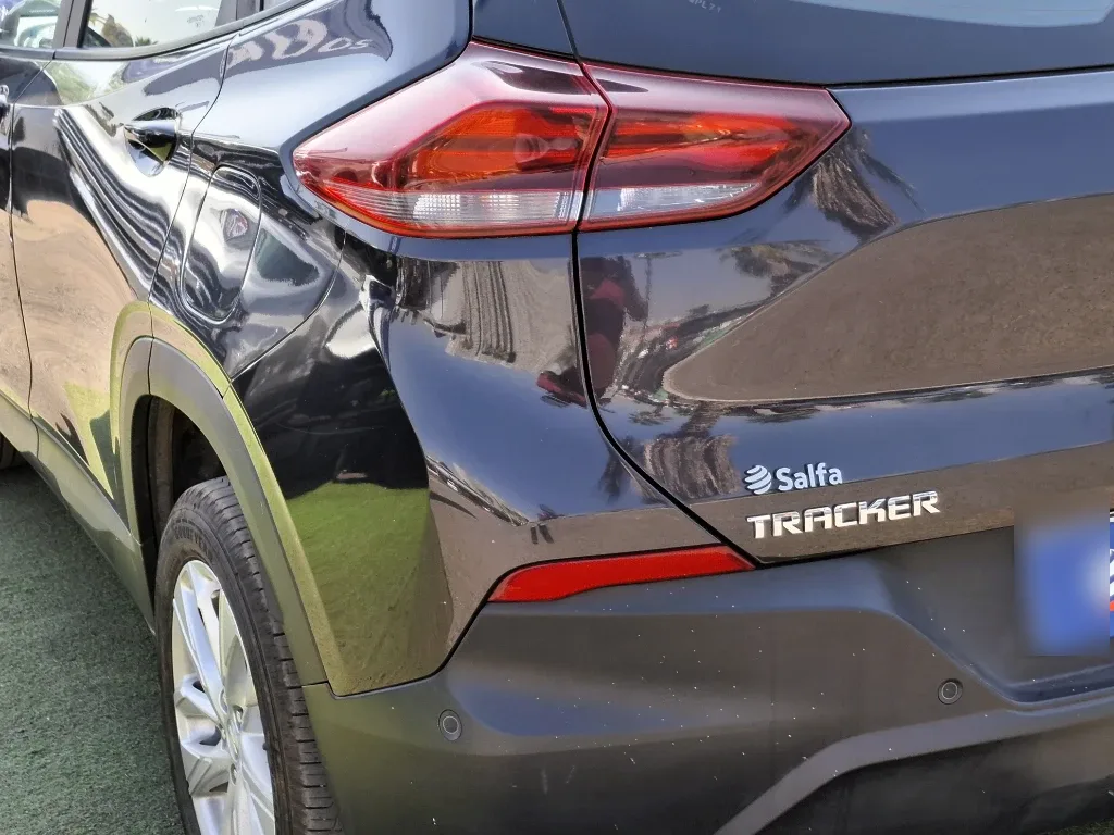 Chevrolet Tracker 1.2t Ltz R 4x2 At 5p año 2025