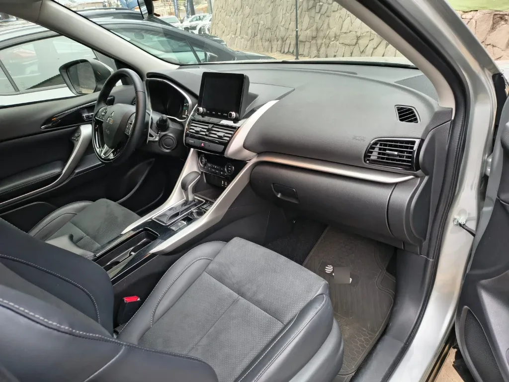 Mitsubishi Eclipse Cross 1.5 4x2 At Rs año 2026