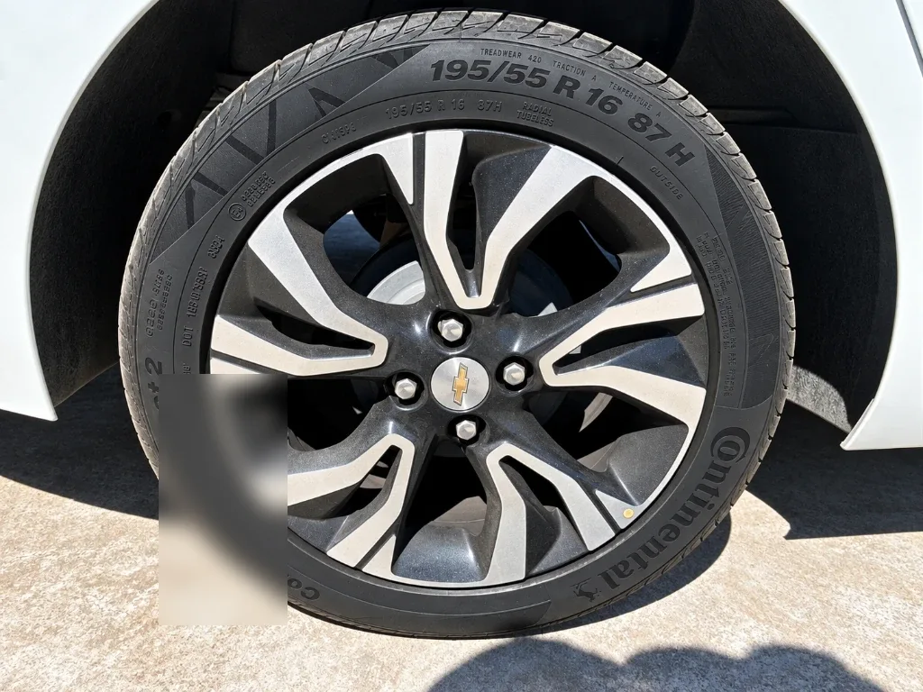 Chevrolet Onix 1.0t Premier S 4x2 Sdn At 4p año 2025