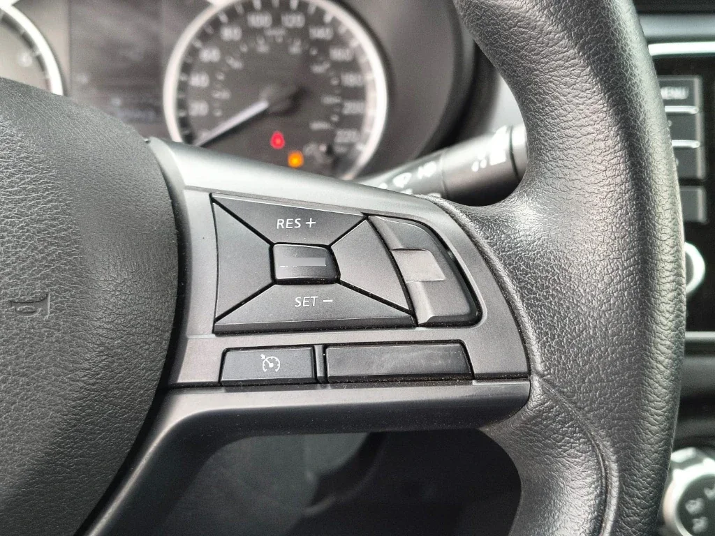 Nissan Versa 1.6 Sense 4x2 Mt 4p año 2025