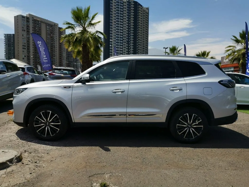 Chery Tiggo 8 Pro 2.0 Tgdi Glx Pro Max Awd At 5p año 2024
