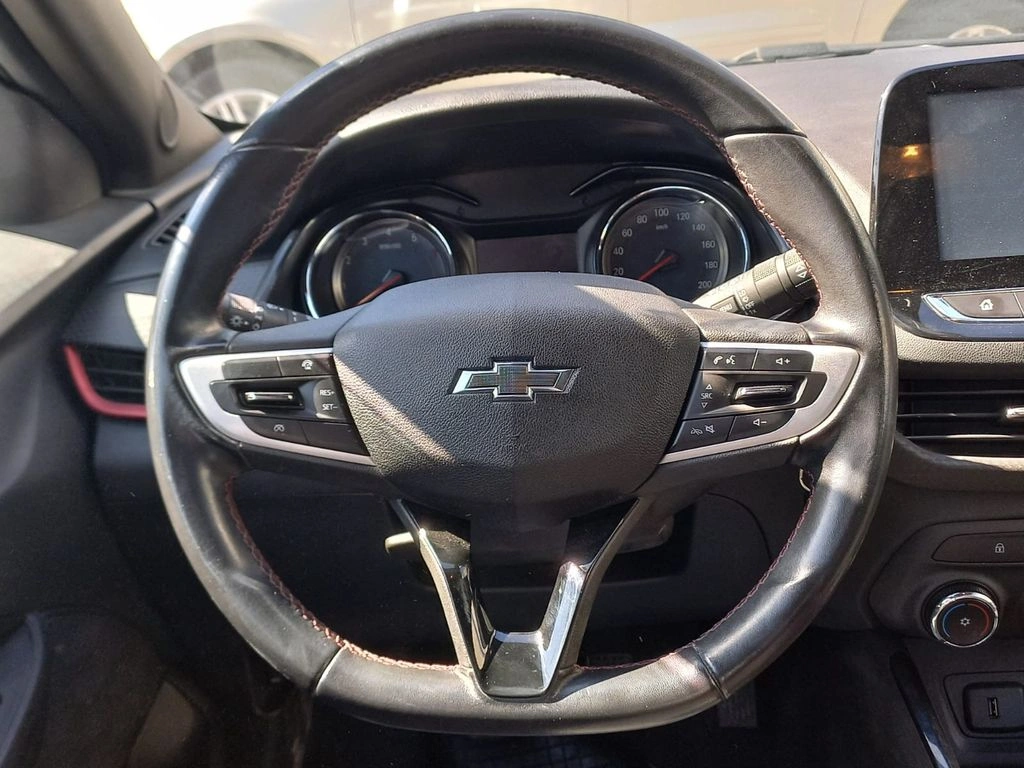 Chevrolet Onix 1.0t Rs Mt 5p año 2022