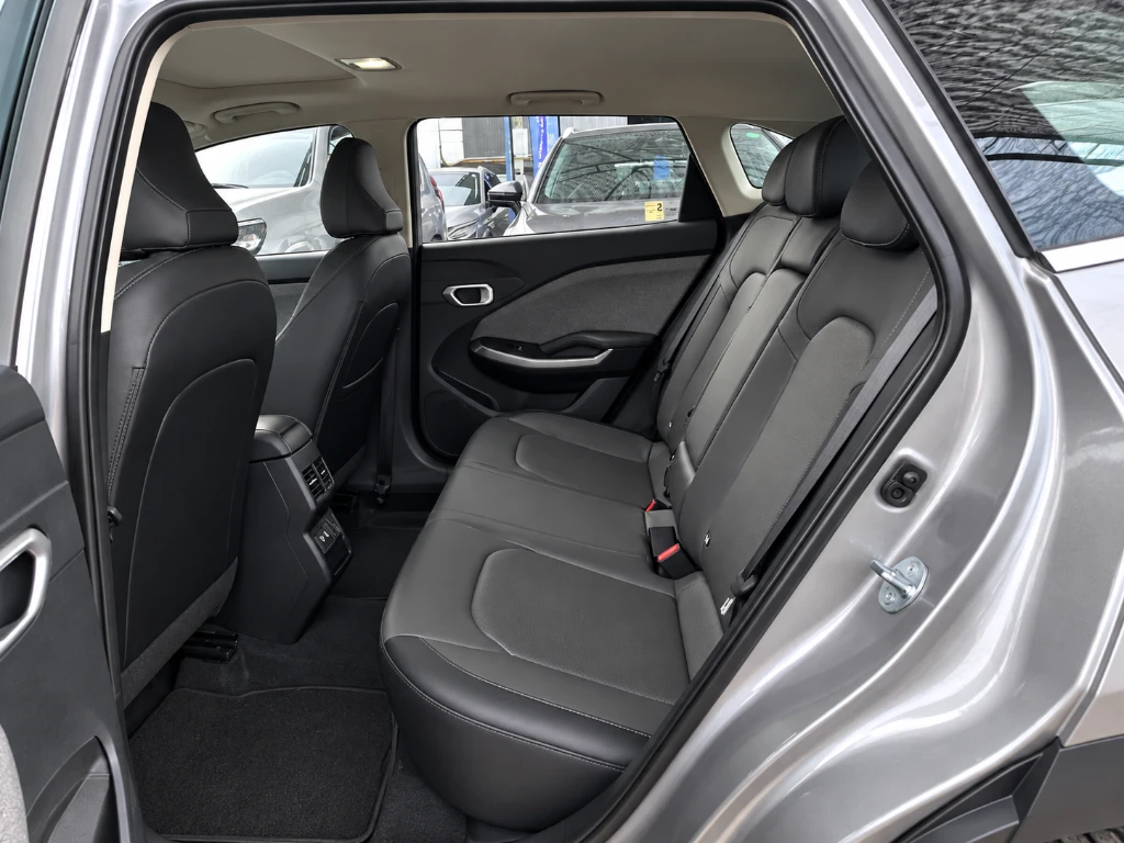 Kia K3 Cross Ex 16l 6mt Full año 2025